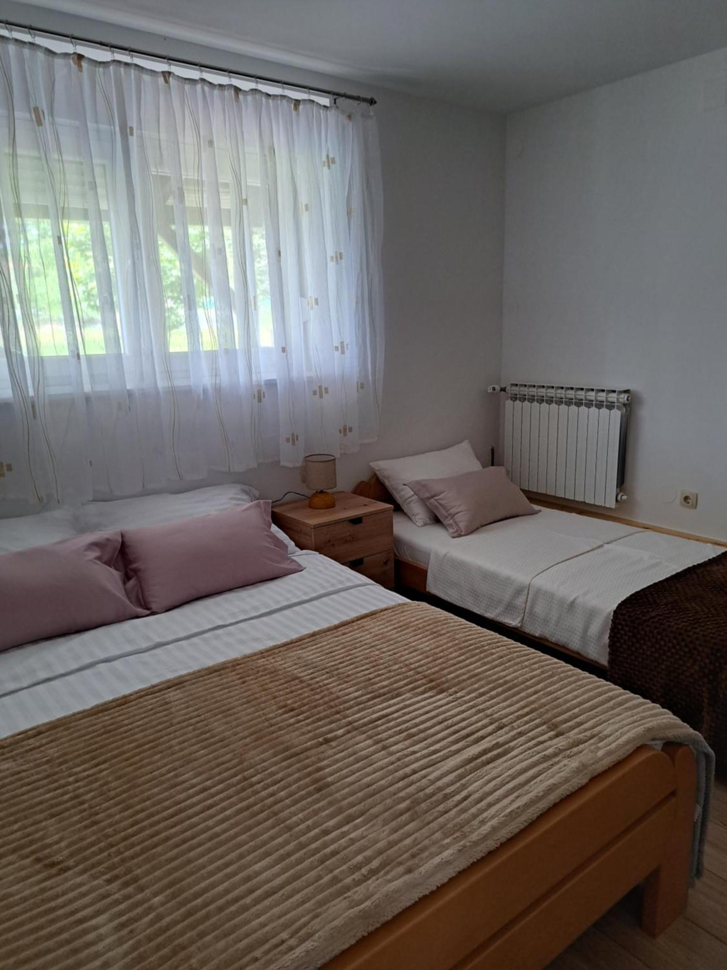 Apartman Teo Дуга Реса Екстериор снимка